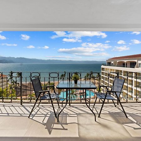 Luxury Condo Just Steps Away From The Beach! Puerto Vallarta Exterior foto